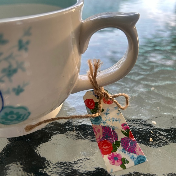 A Molly Hatch stripped mug - Picture 3 of 8